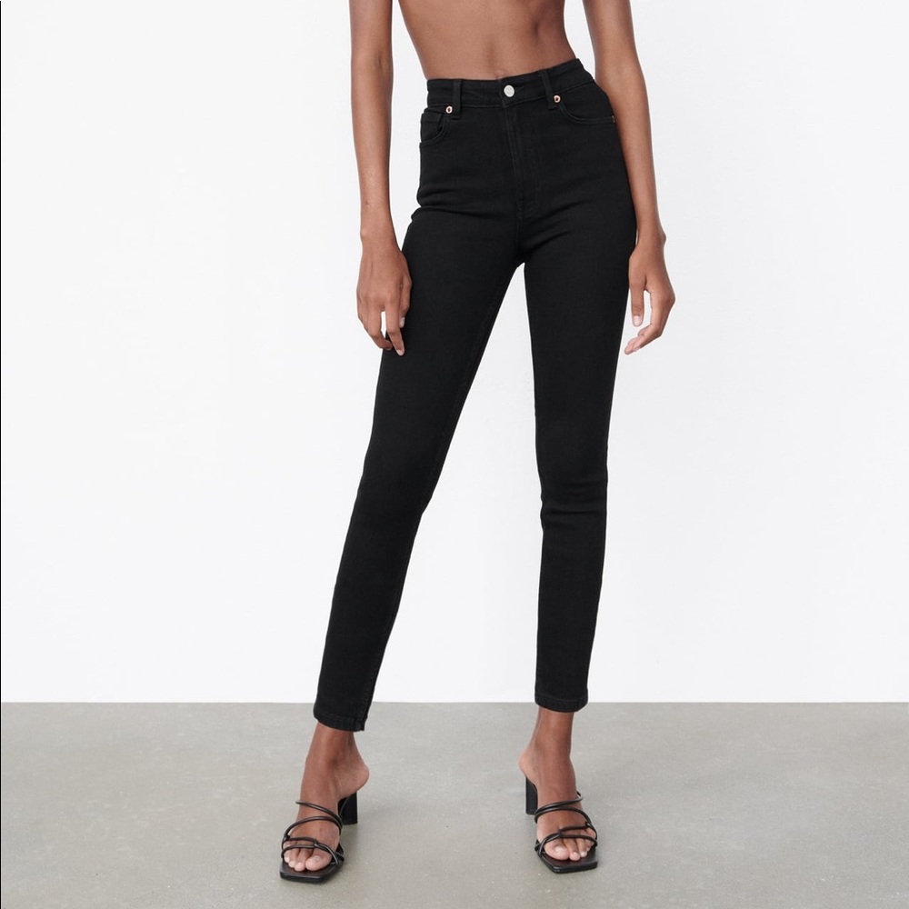 NWT ZARA Cropped High Rise Straight Denim bootcut Jeans Black Frame Mother